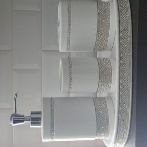 Bathroom Accessorie Set